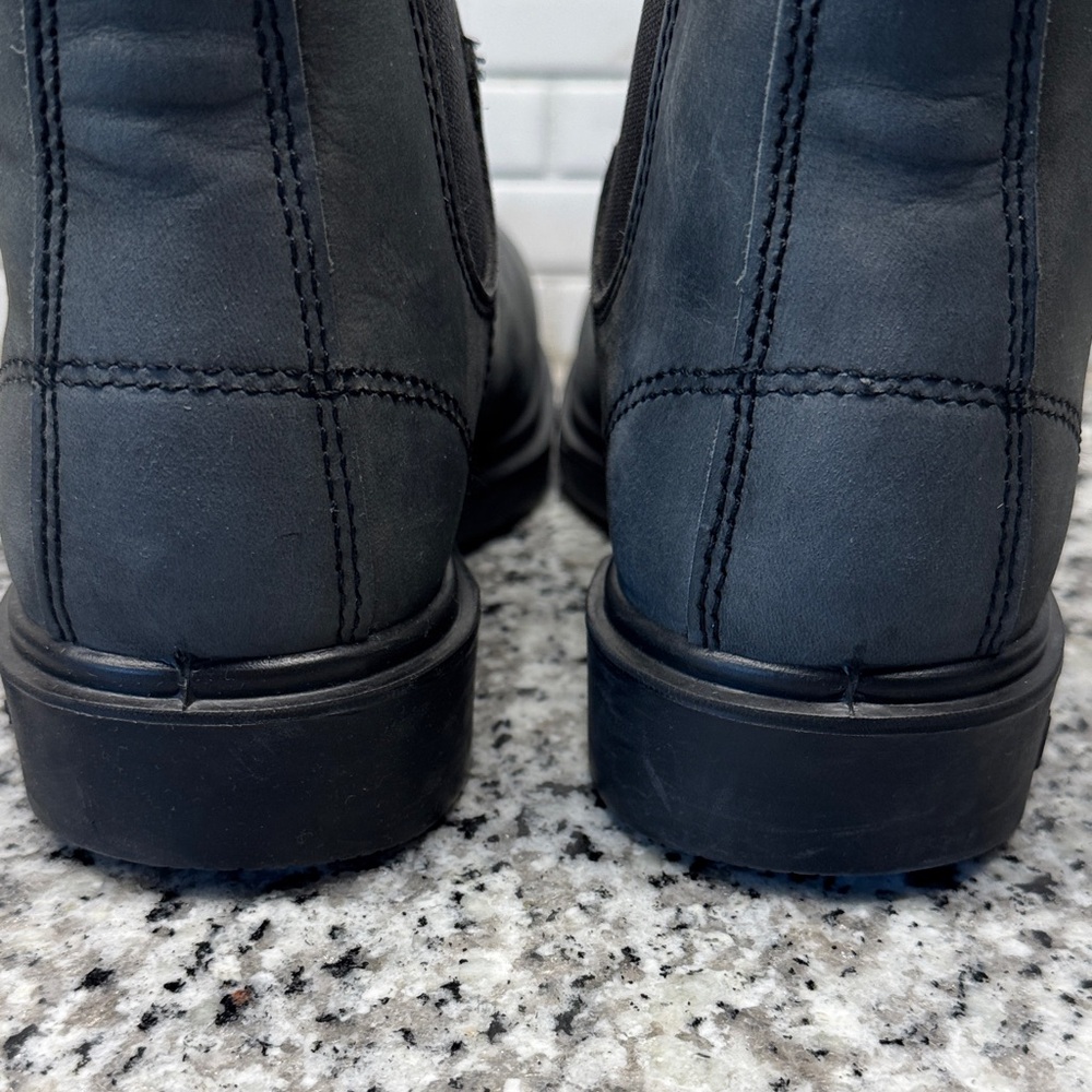 Blundstone Rustic Black Dress Boots - Picture 8 of 14